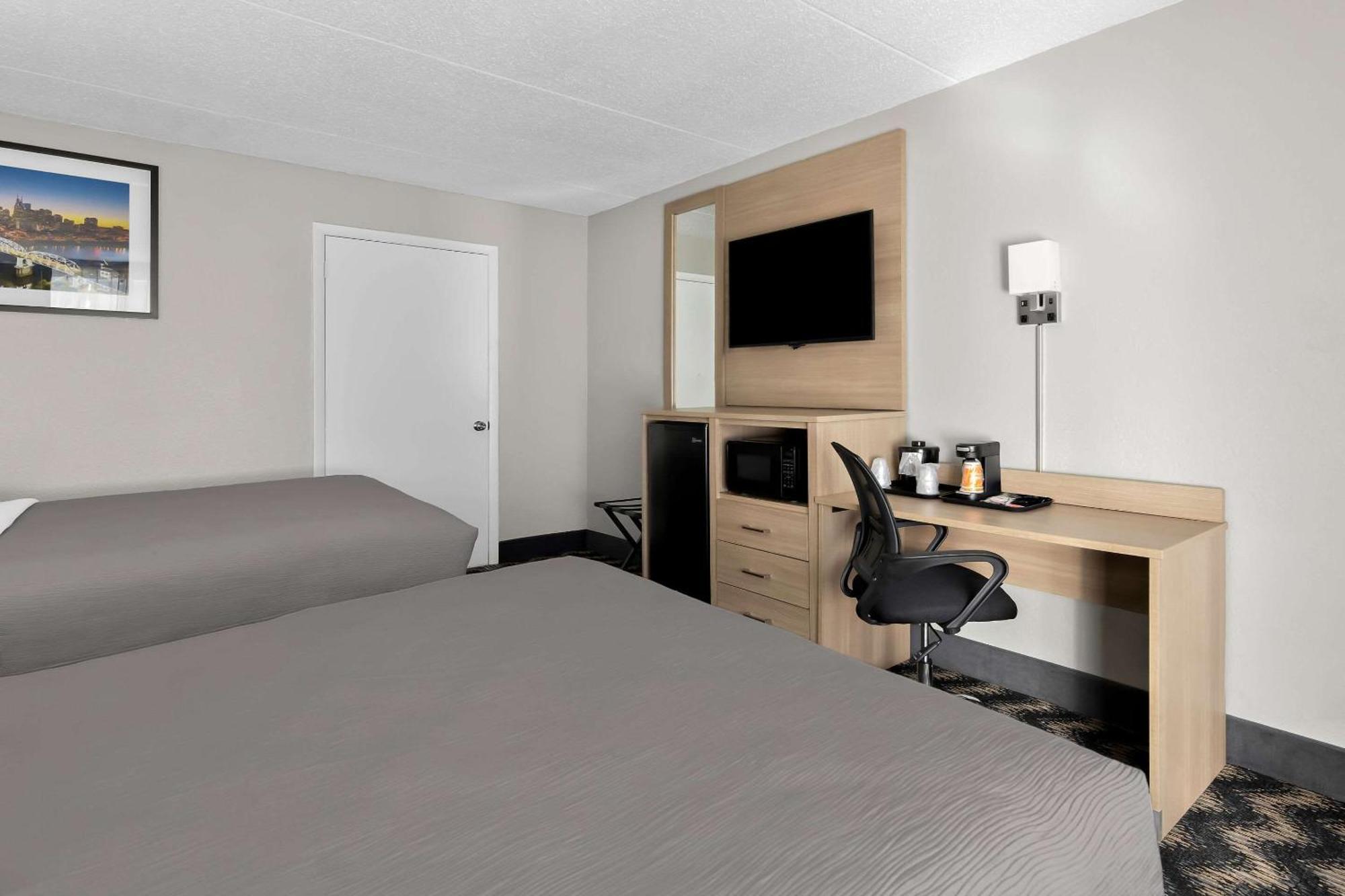 Quality Inn Nashville - Opryland Area Экстерьер фото