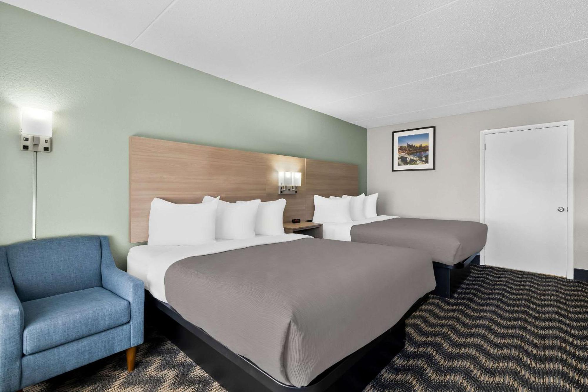 Quality Inn Nashville - Opryland Area Экстерьер фото